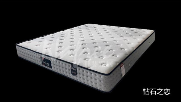 夏天用什么床墊不上火?